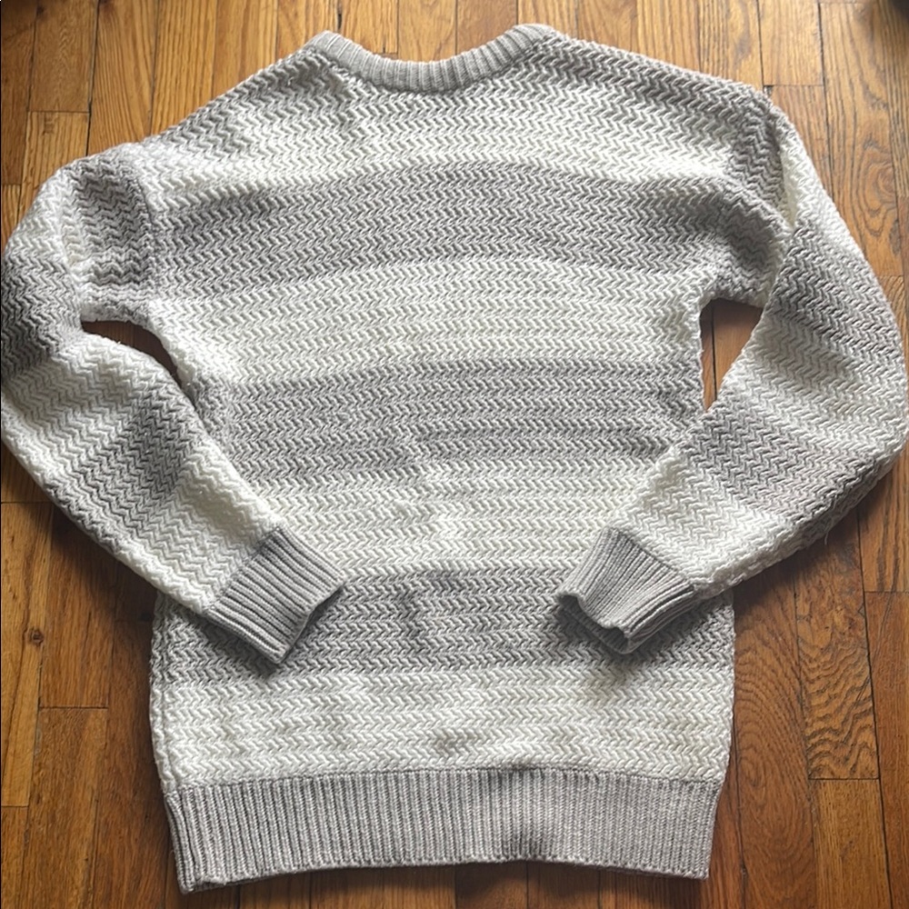 Stylish Chevron Knit Sweater